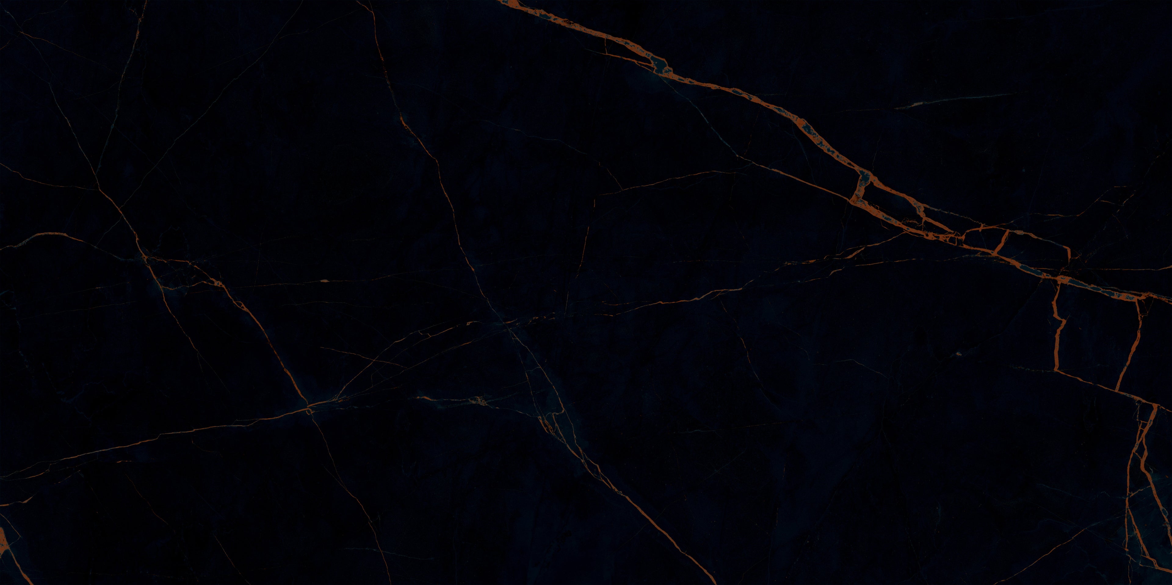 Amber Vein Black